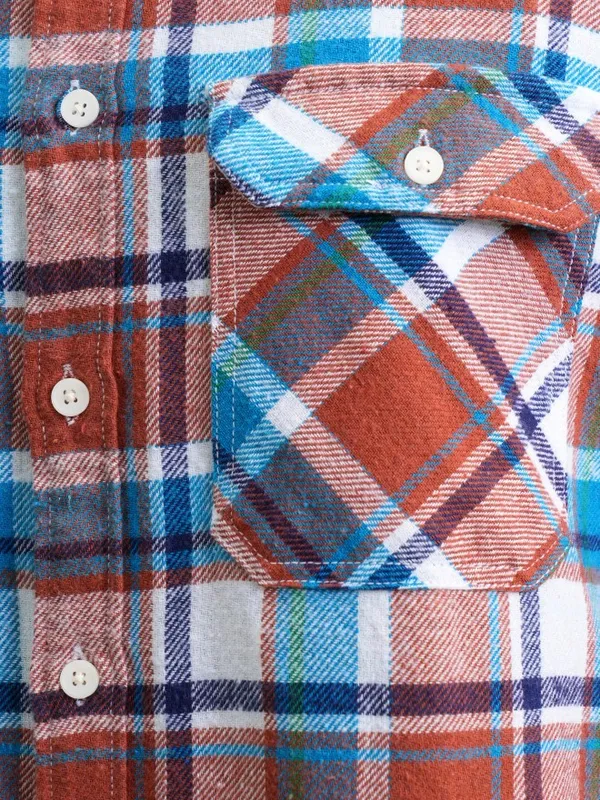  Highlander Men White Checked Regular Fit Casual Shirts