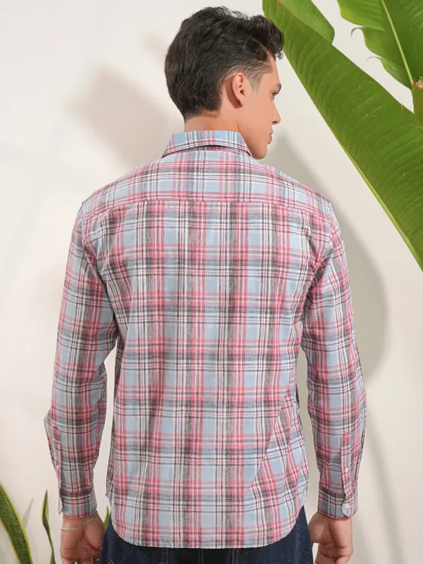  Locomotive Men Blue Checked Regular Fit Casual Shirts