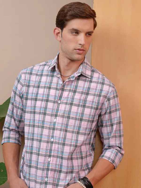 Men Regular Fit Casual Shirts