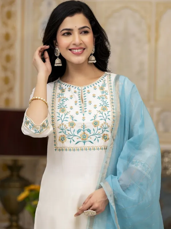 Vishudh Women Cream Embroidered Kurta With Palazzos And Dupatta