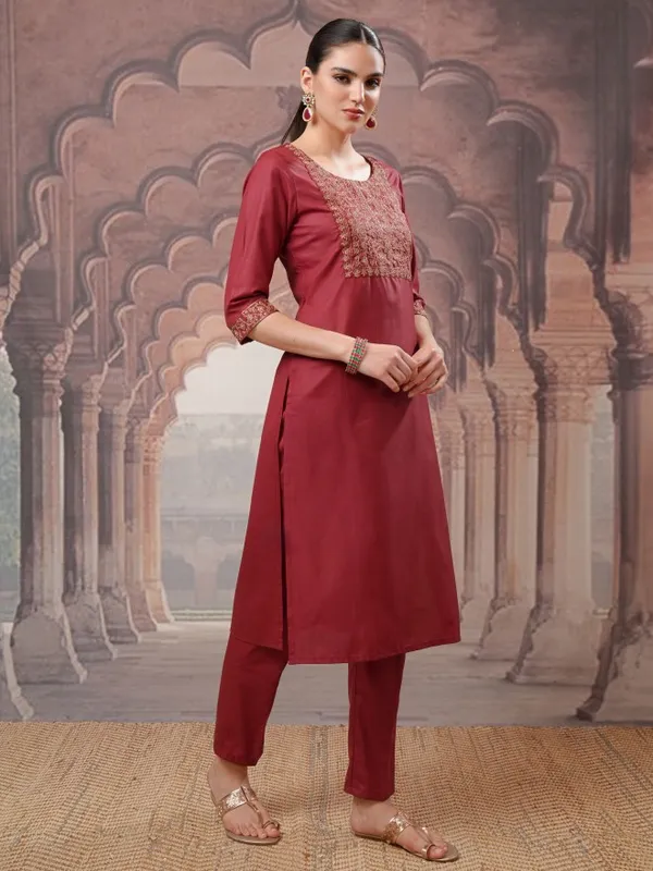Vishudh Women Red Embroidered Kurta With Trousers And Dupatta