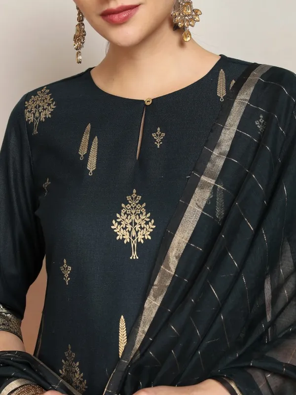Vishudh Women Green Printed Kurta With Palazzos And Dupatta