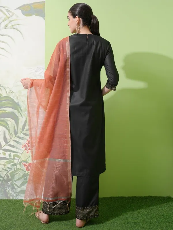 Vishudh Women Black Printed Kurta With Palazzos & Dupatta