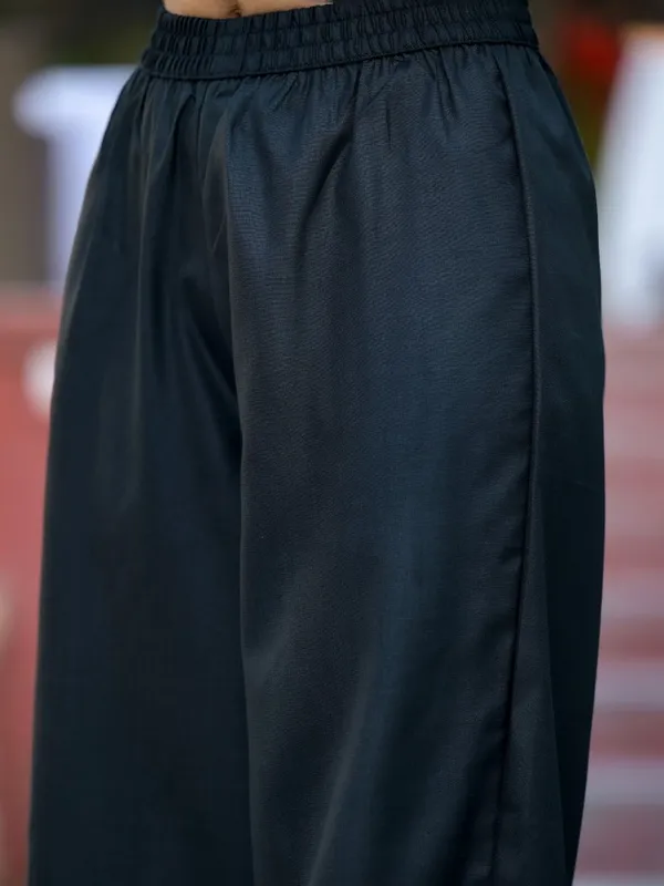 Vishudh Women Green Solid Kurta With Palazzo And Dupatta