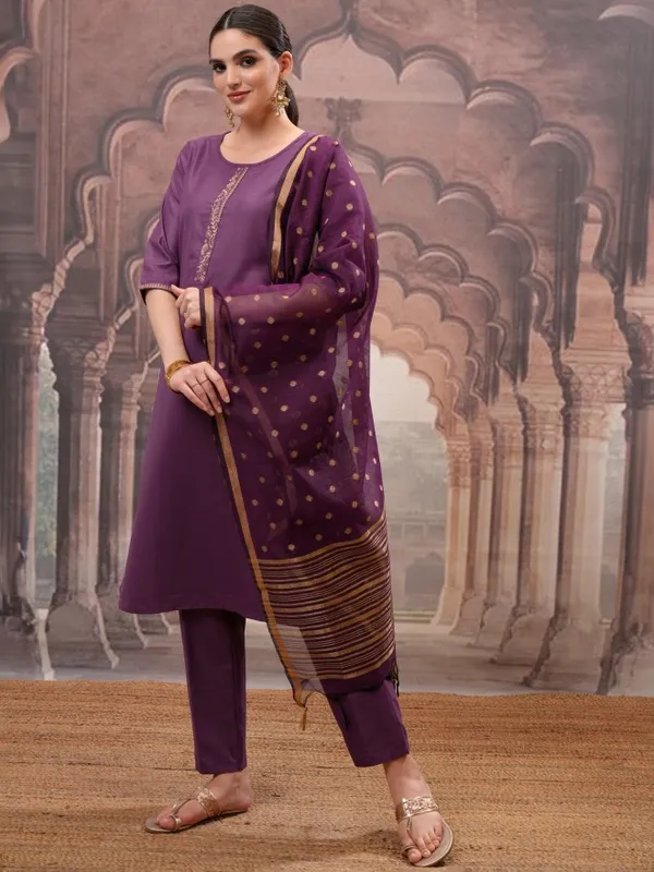 Vishudh Women Purple Solid Kurta With Trouser And Dupatta
