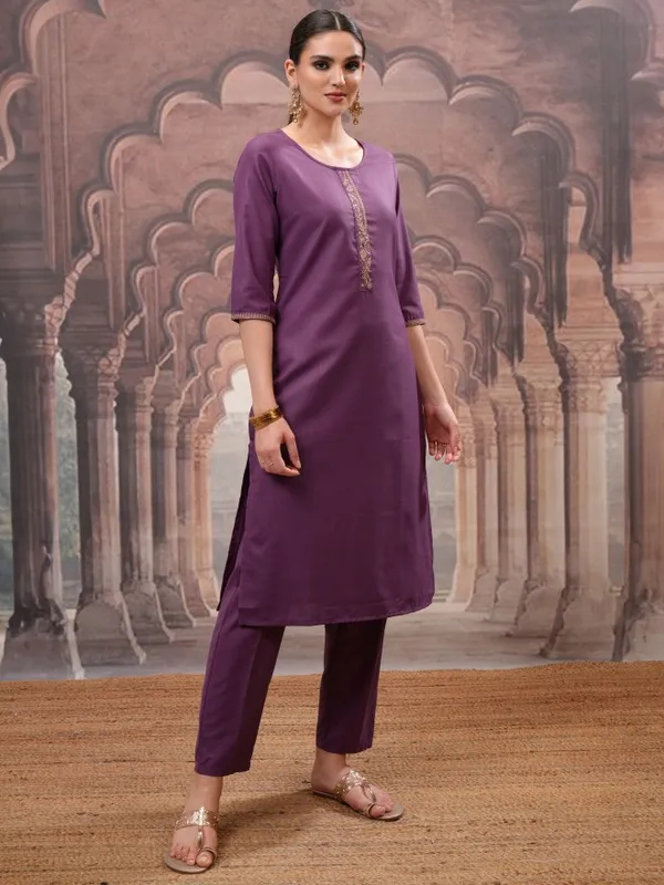 Vishudh Women Purple Solid Kurta With Trouser And Dupatta
