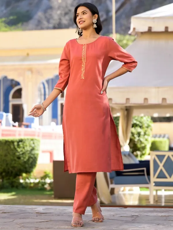  Vishudh Women Coral Solid Kurta Sets