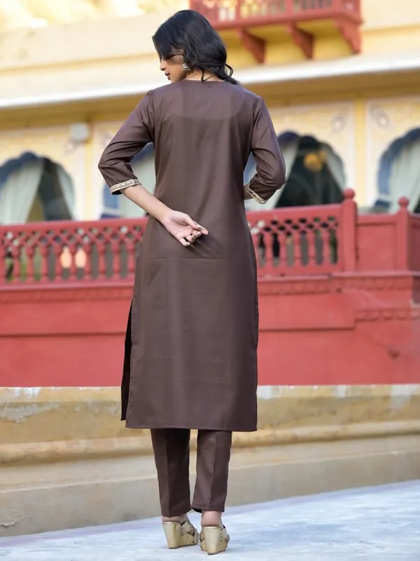 Women Kurta With Trouser & Dupatta