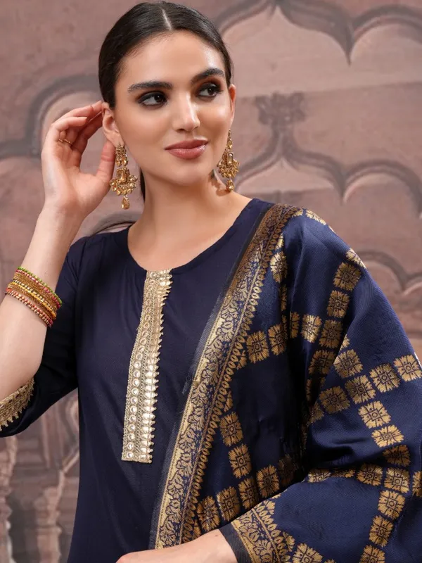 Women Kurta With Palazzo And Dupatta
