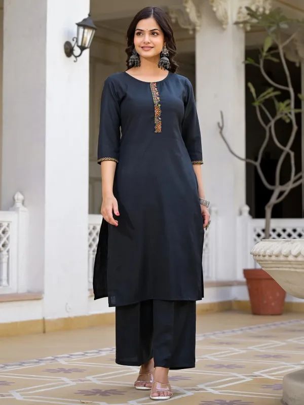 Vishudh Women Navy Blue Solid Kurta With Trouser And Dupatta