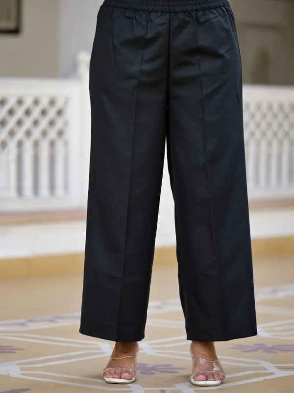 Vishudh Women Navy Blue Solid Kurta With Trouser And Dupatta