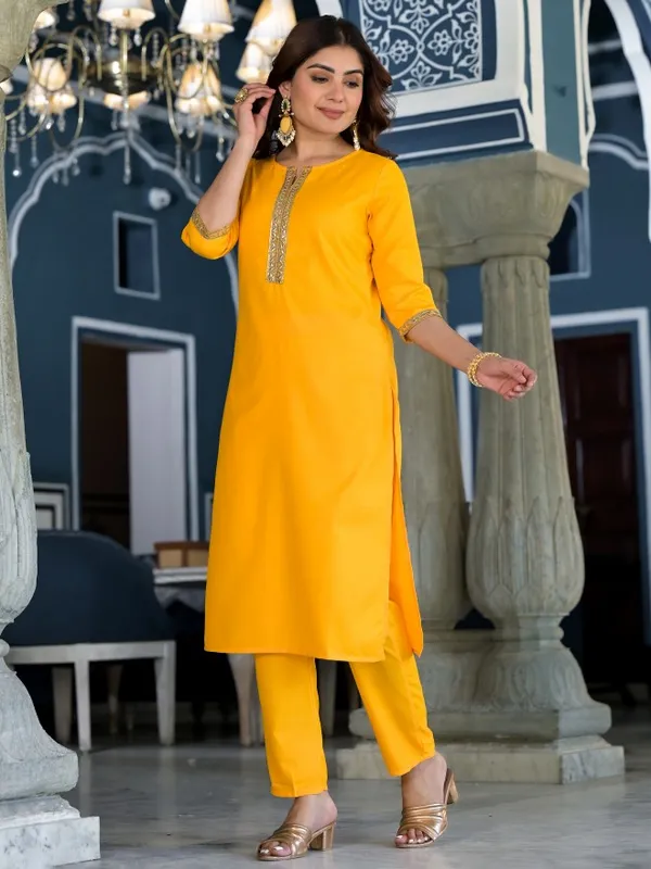  Vishudh Women Yellow Solid Kurta Sets