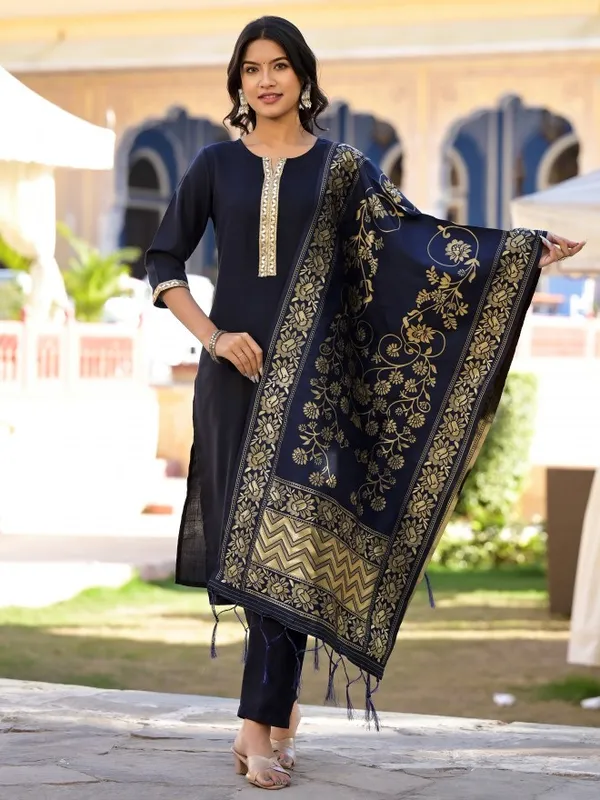  Vishudh Women Navy Blue Solid Kurta Sets