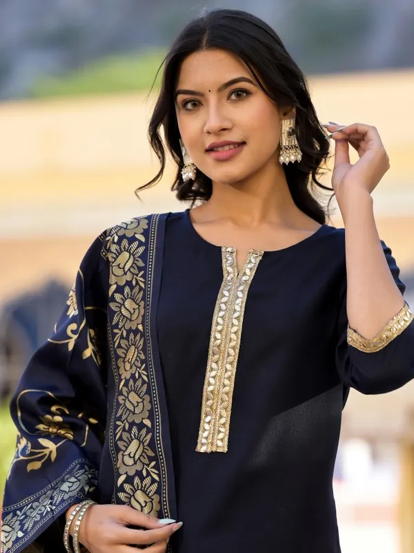  Vishudh Women Navy Blue Solid Kurta Sets