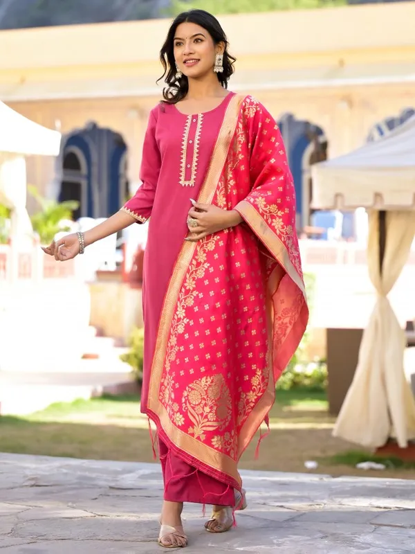  Vishudh Women Pink Solid Kurta Sets