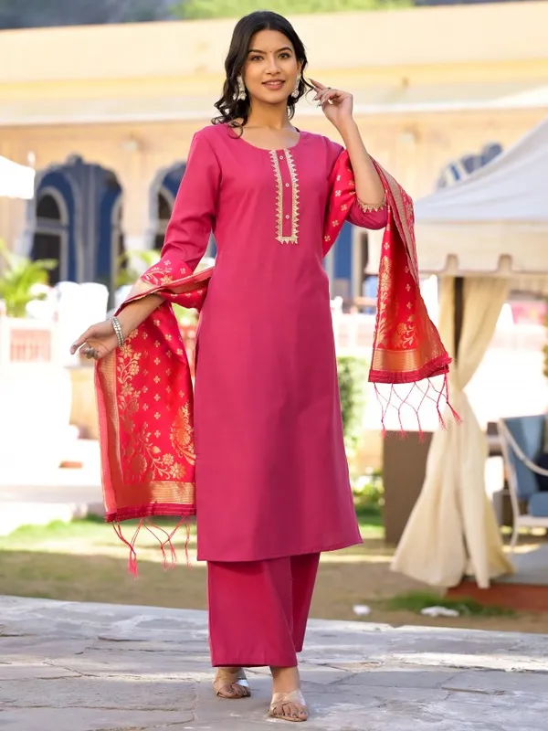 Vishudh Women Pink Solid Kurta Sets