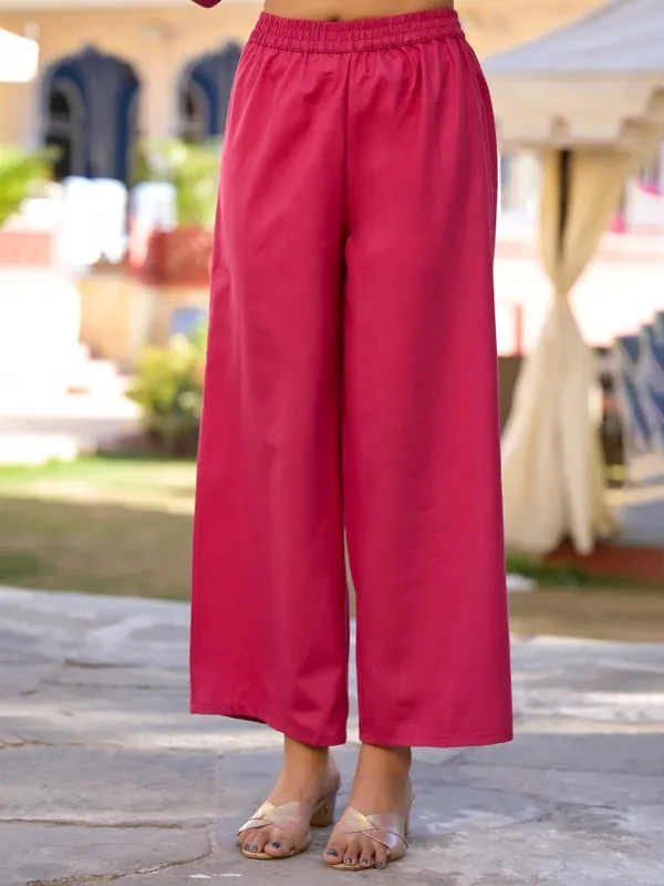  Vishudh Women Pink Solid Kurta Sets