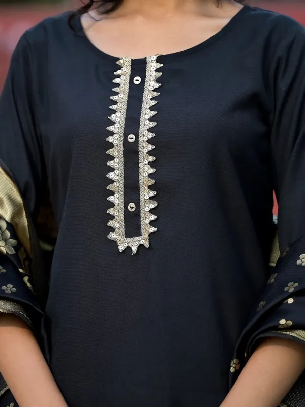Vishudh Women Black Solid Kurta With Palazzo And Dupatta