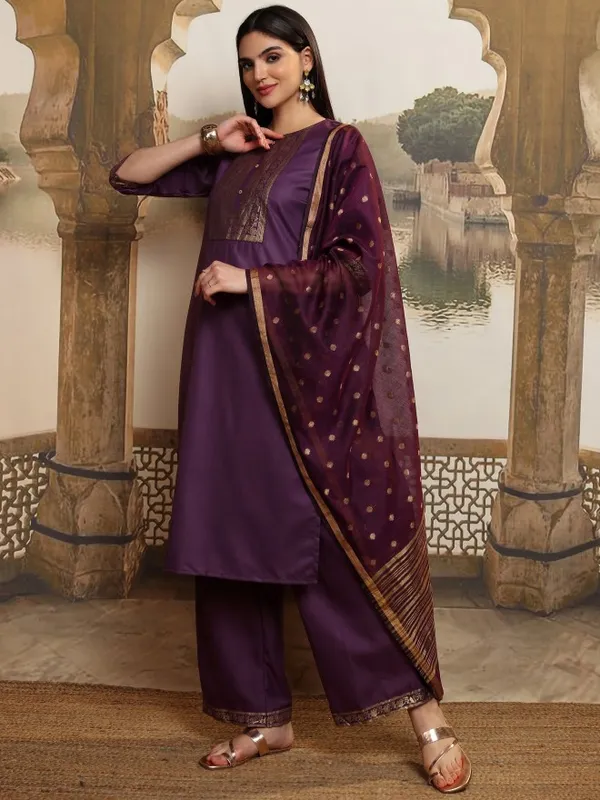 Vishudh Women Purple Solid Kurta With Palazzos And Dupatta