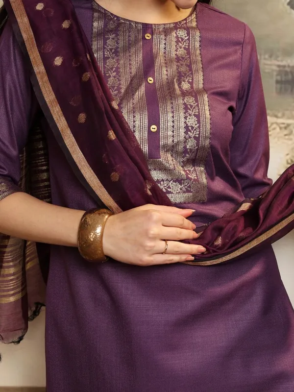 Vishudh Women Purple Solid Kurta With Palazzos And Dupatta