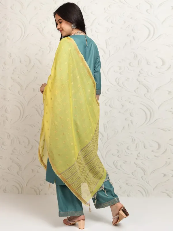 Vishudh Women Teal Printed Kurta With Palazzos And Dupatta