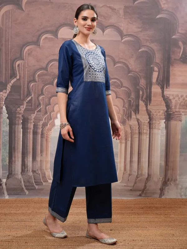 Vishudh Women Navy Blue Printed Kurta With Palazzos And Dupatta