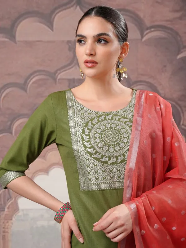 Vishudh Women Green Printed Kurta With Palazzo And Dupatta
