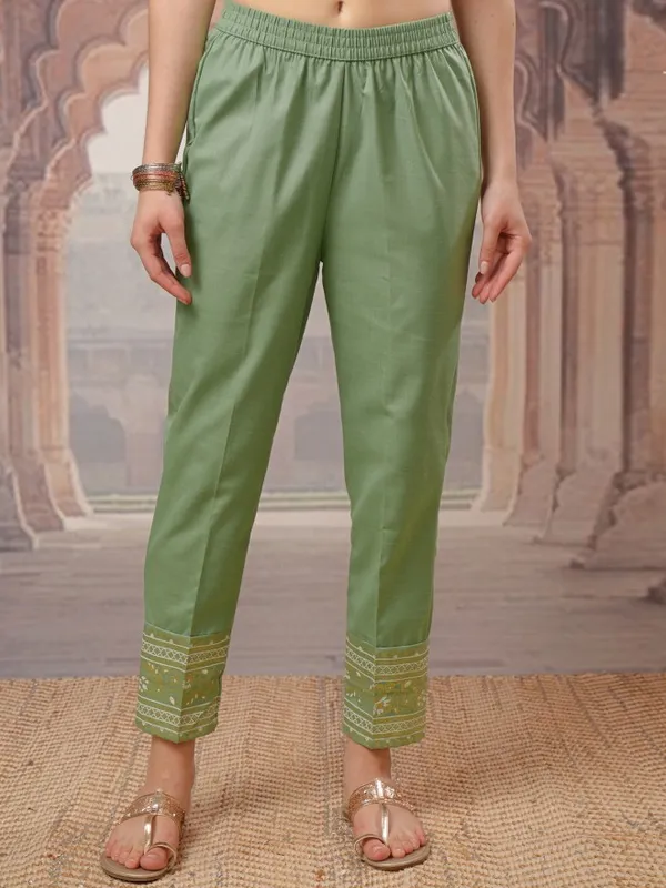 Vishudh Women Green Ethnic Motifs Kurta With Trousers And Dupatta