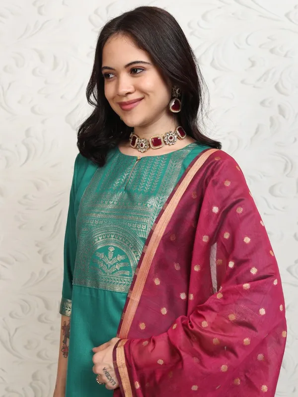 Vishudh Women Green Printed Kurta With Palazzos And Dupatta