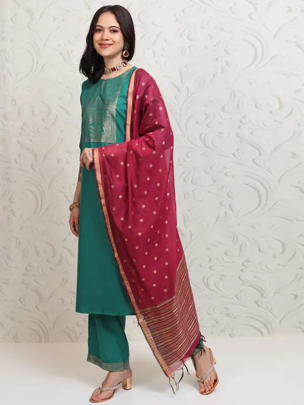 Vishudh Women Green Printed Kurta With Palazzos And Dupatta