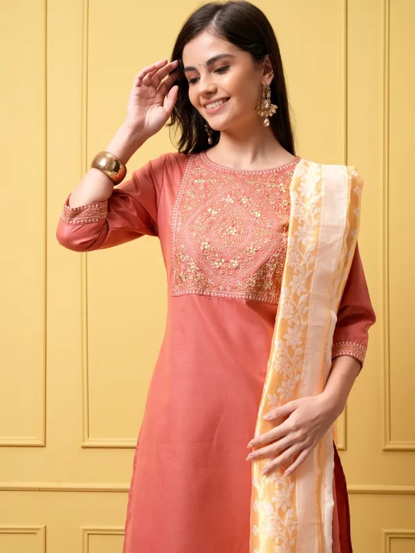 Vishudh Women Coral Kurta With Palazzos And Dupatta