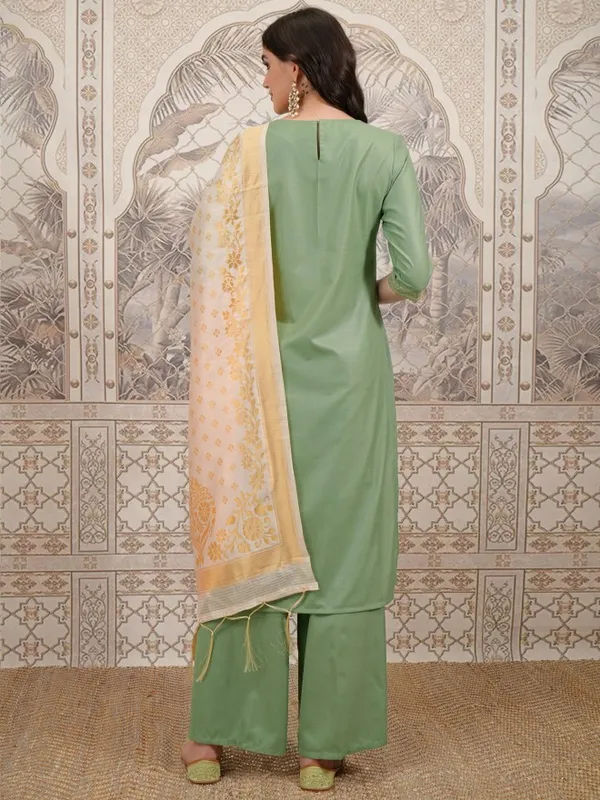 Vishudh Women Green Embroidered Kurta With Palazzo And Dupatta