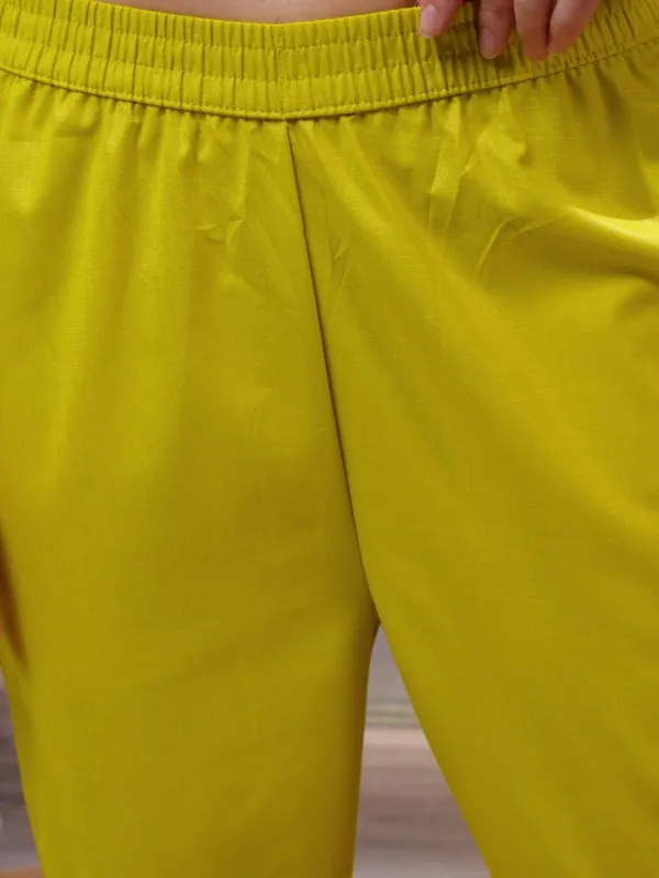 Women Kurta With Trouser And Dupatta