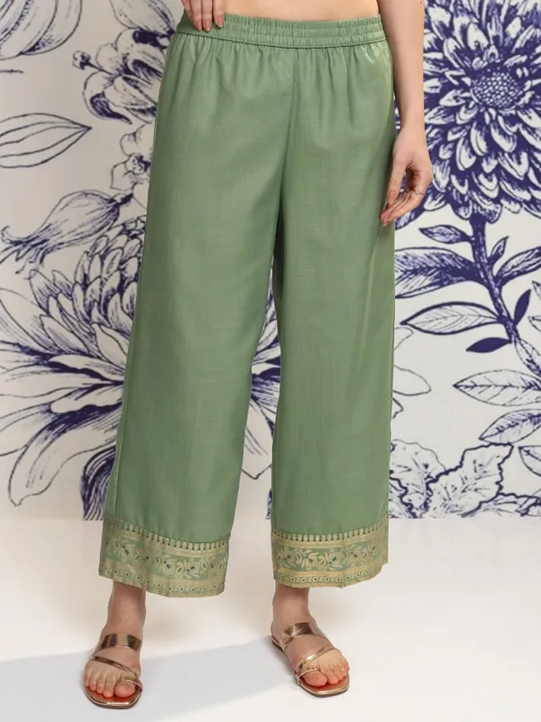 Vishudh Women Green Printed Kurta With Palazzos And Dupatta