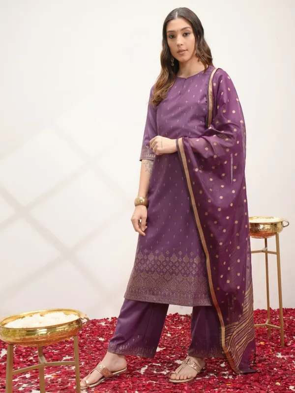  Vishudh Women Purple Printed Kurta Sets