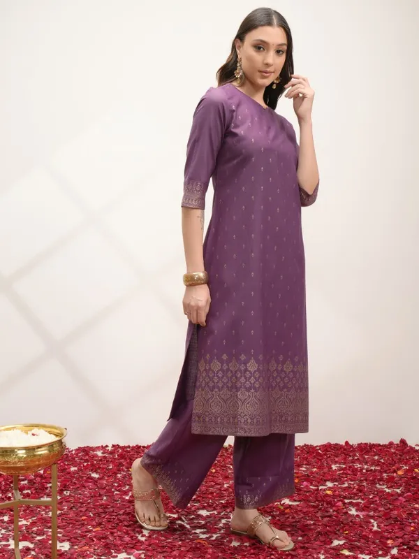  Vishudh Women Purple Printed Kurta Sets