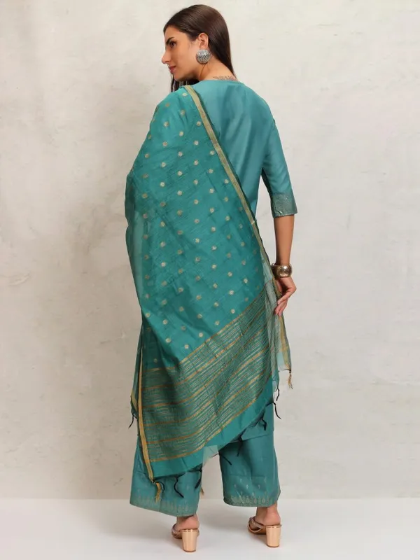 Vishudh Women Green Printed Kurta With Palazzos And Dupatta