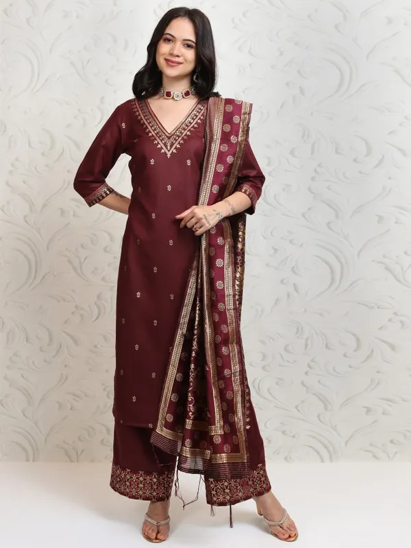 Vishudh Women Burgundy Printed Kurta With Palazzos And Dupatta