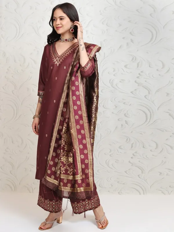 Vishudh Women Burgundy Printed Kurta With Palazzos And Dupatta