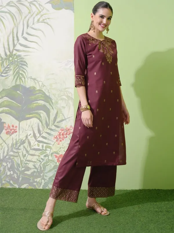 Vishudh Women Burgundy Printed Kurta With Palazzos & Dupatta