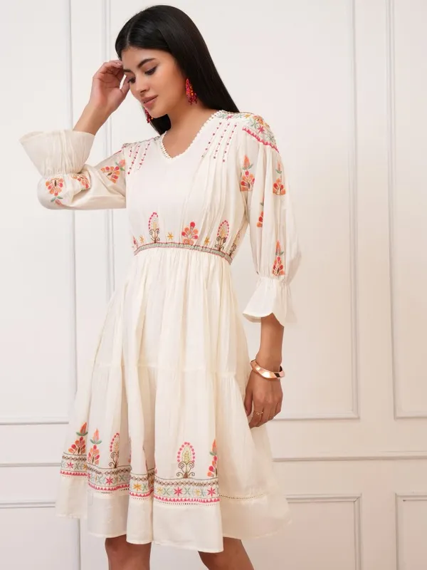 Vishudh Women White Embroidered Fit And Flare Dress