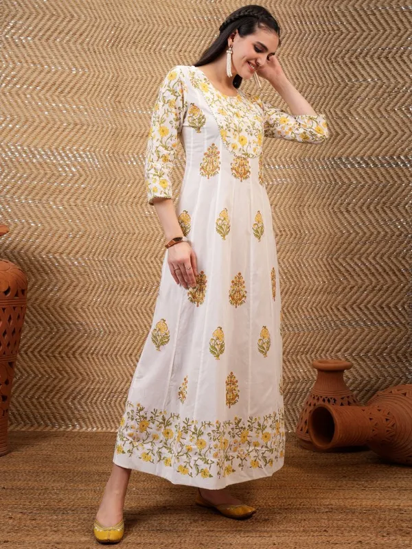  Vishudh Women White Printed A-Line Dresses