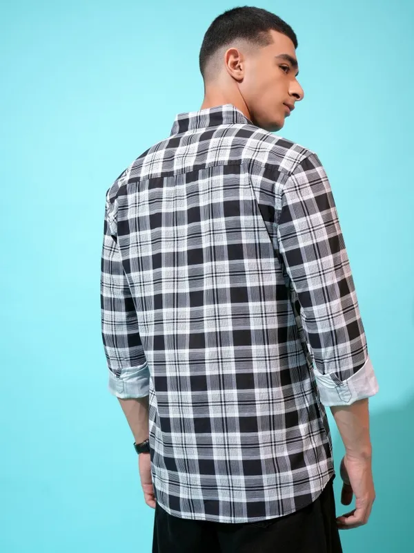 Highlander Men Black Checked Slim Fit Casual Shirt