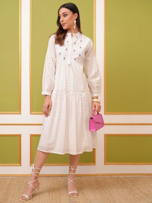  Vishudh Women Off White Printed Fit And Flare Dresses