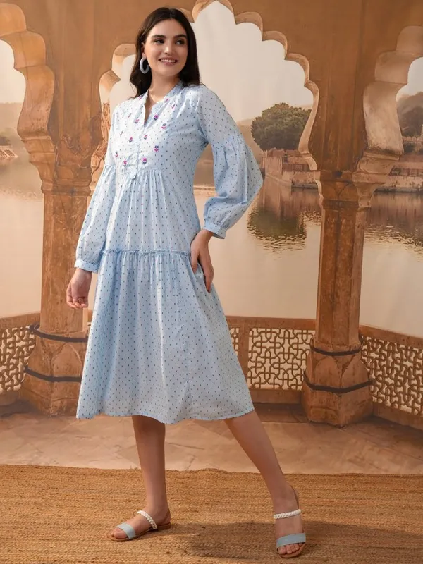 Vishudh Women Blue Embroidered A-Line Dress