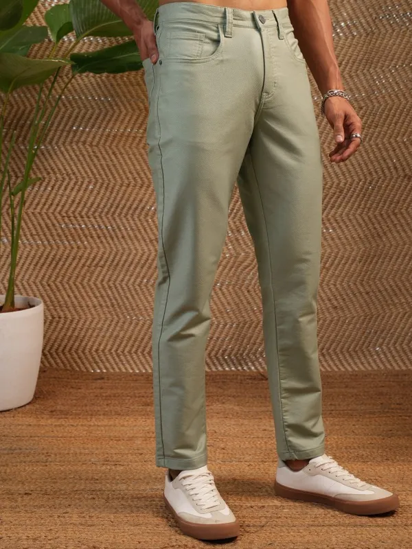  Locomotive Men Olive Tapered Fit Solid Casual Trousers