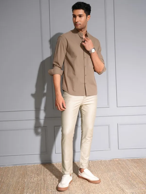 Locomotive Men Premium Beige Mid Rise Taperd Ankel Length Casual Trouser