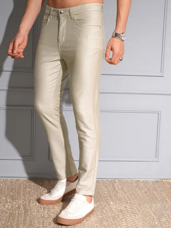 Locomotive Men Premium Beige Mid Rise Taperd Ankel Length Casual Trouser