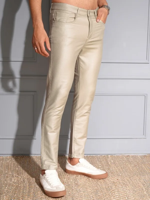Locomotive Men Premium Beige Mid Rise Taperd Ankel Length Casual Trouser
