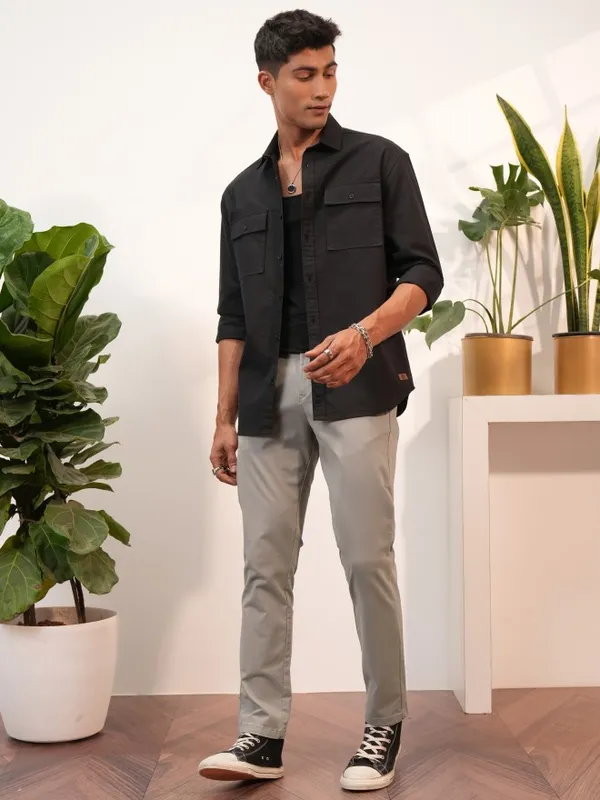  Locomotive Men Silver Regular Fit Solid Casual Trousers